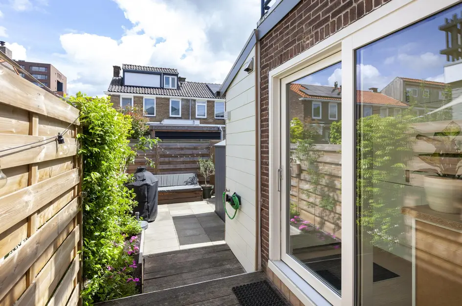 Graaf van Bloisstraat 58