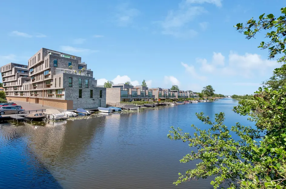 Breevaarthoek 36