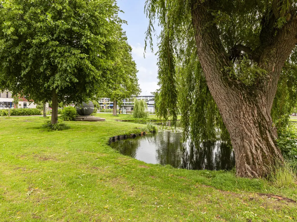 Oranjeplein 12, GOUDA