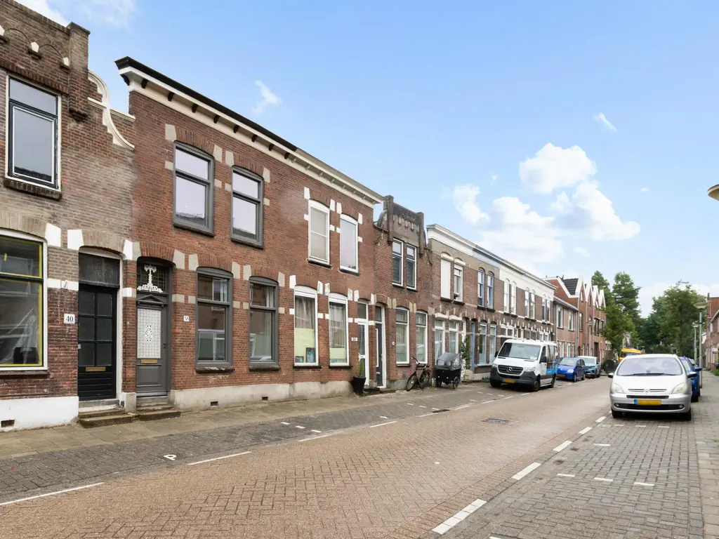 P.C. Bothstraat 38, GOUDA