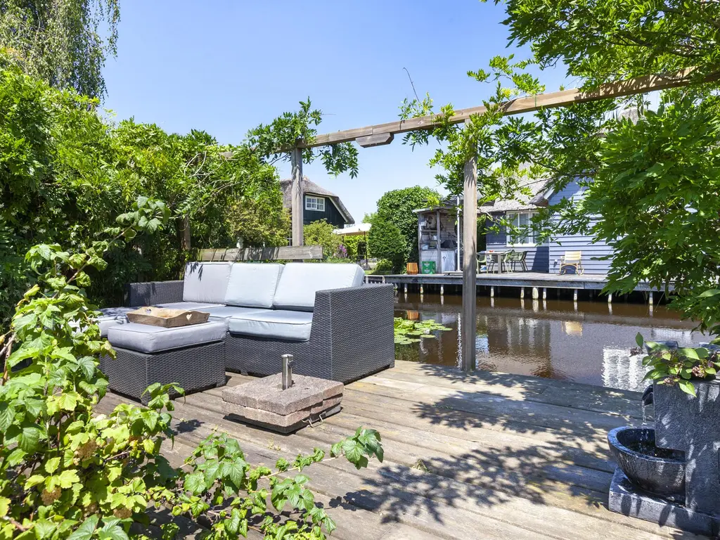 Oosteinde 11h 87, MOORDRECHT