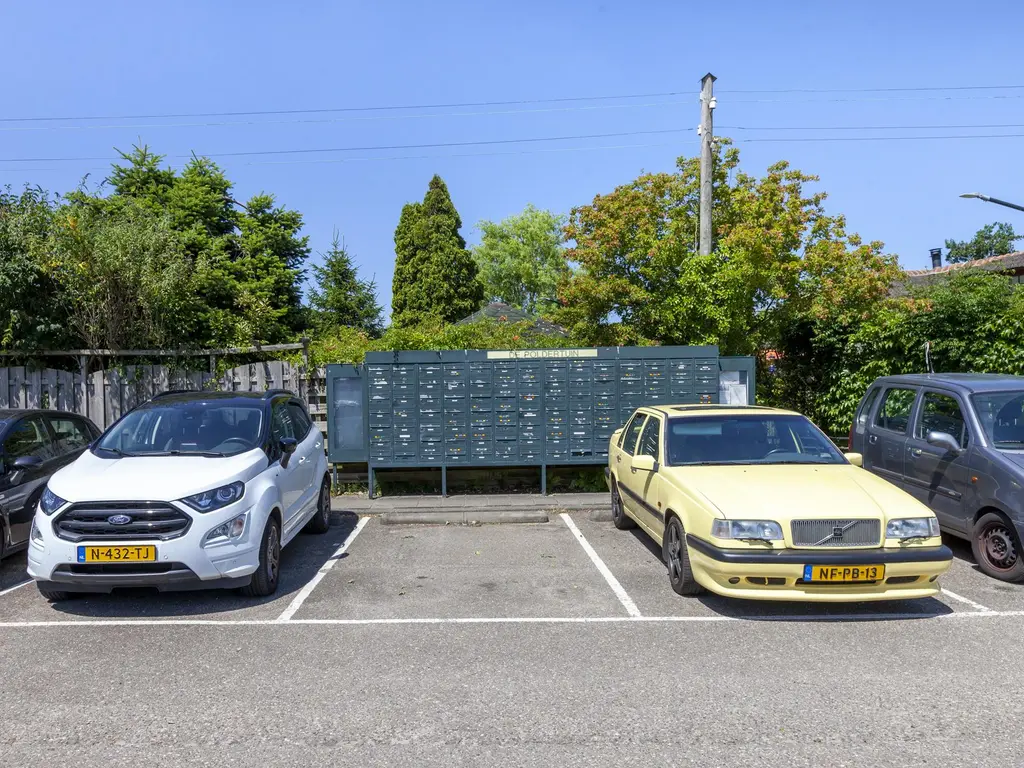 Oosteinde 11h 87, MOORDRECHT