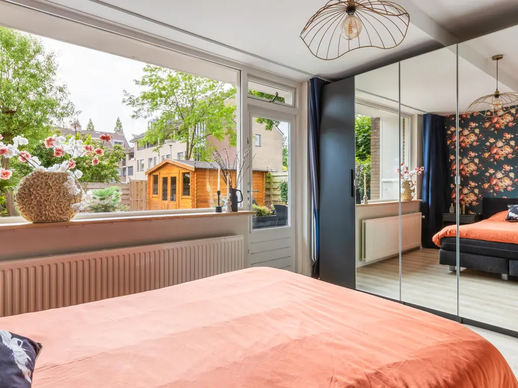 Anna van Hensbeeksingel 202, GOUDA