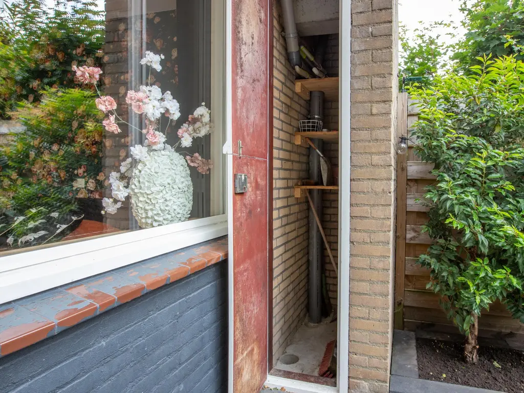 Anna van Hensbeeksingel 202, GOUDA