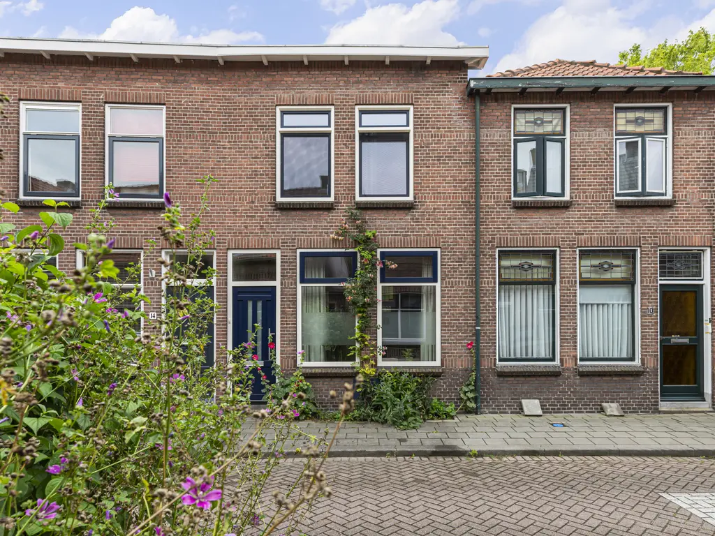 Mr. D.J. van Heusdestraat 12, GOUDA