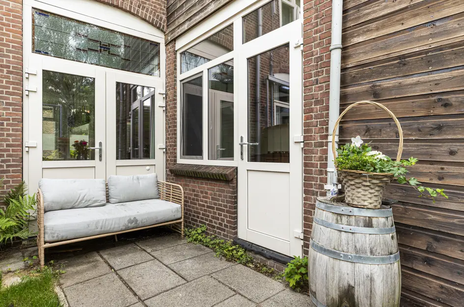 Mr. D.J. van Heusdestraat 12