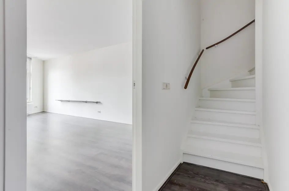 Kazernestraat 25
