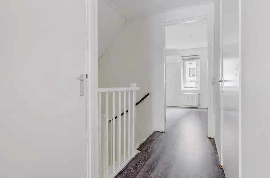 Kazernestraat 25