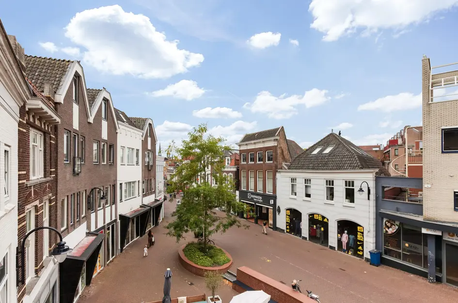 Kazernestraat 25