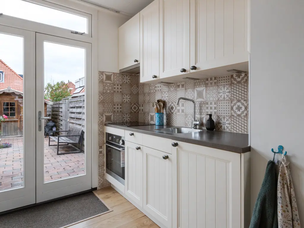 Vossiusstraat 2, GOUDA