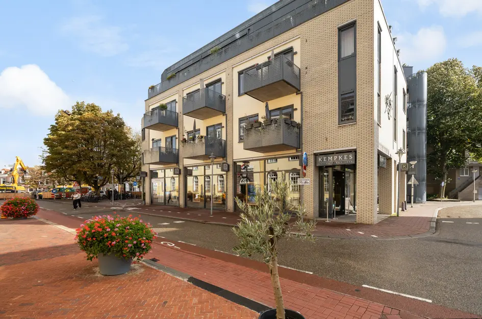 Agnietenstraat 82