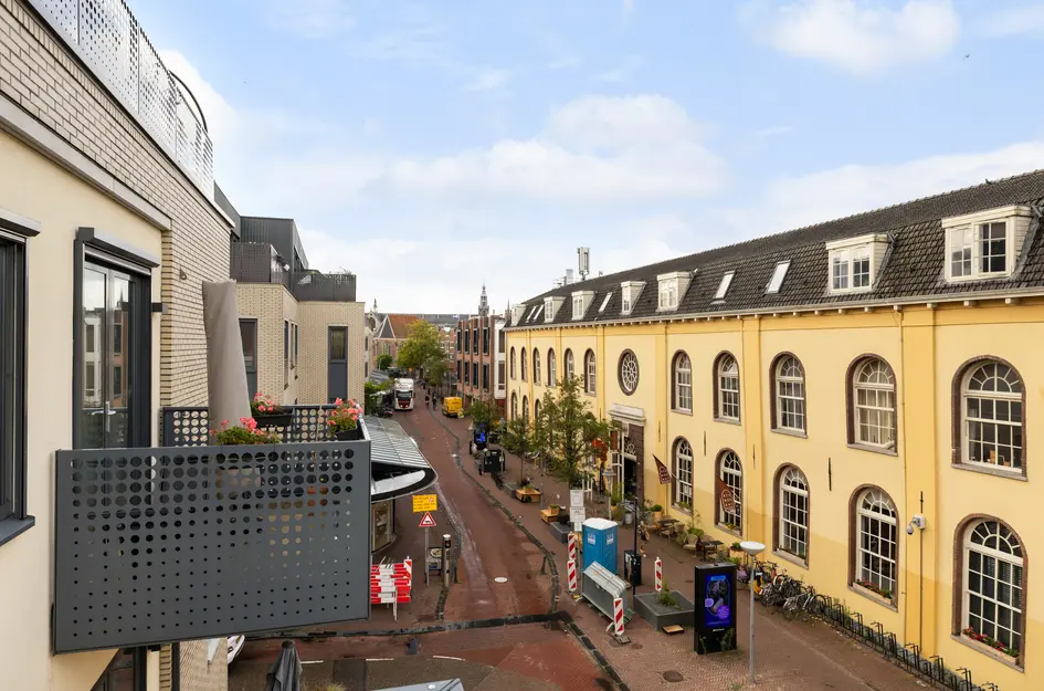Agnietenstraat 82