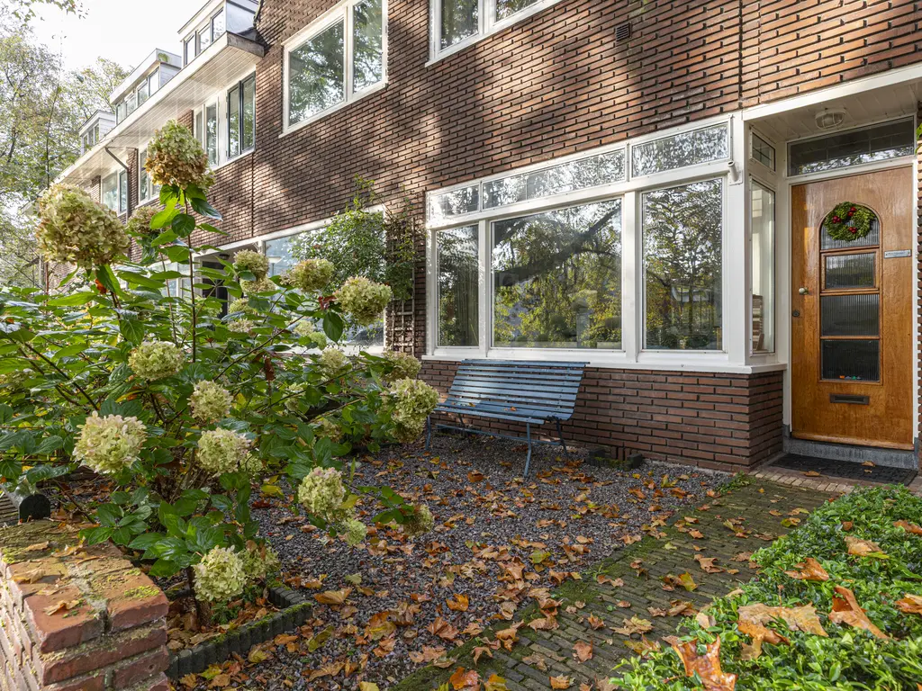 Burgvlietkade 17, GOUDA