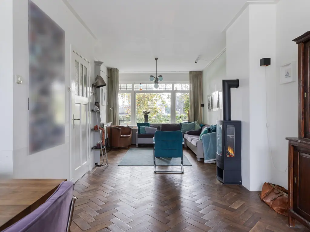 Burgvlietkade 17, GOUDA