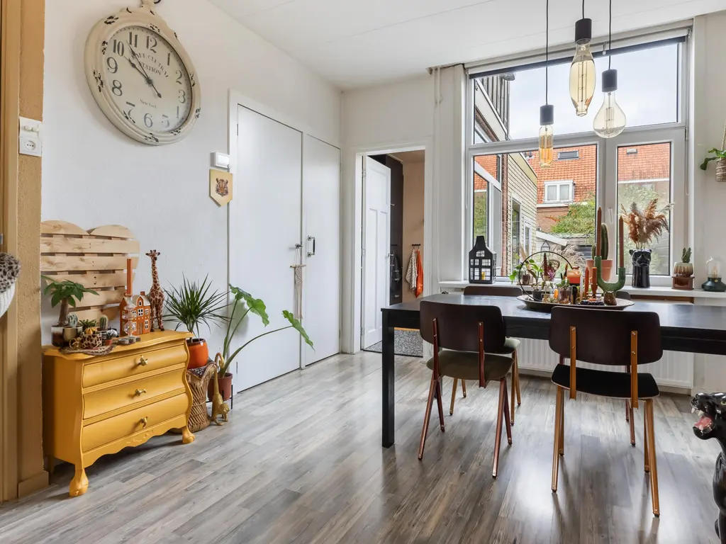 van Middelantstraat 11, GOUDA