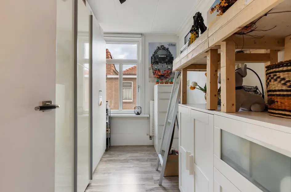 van Middelantstraat 11