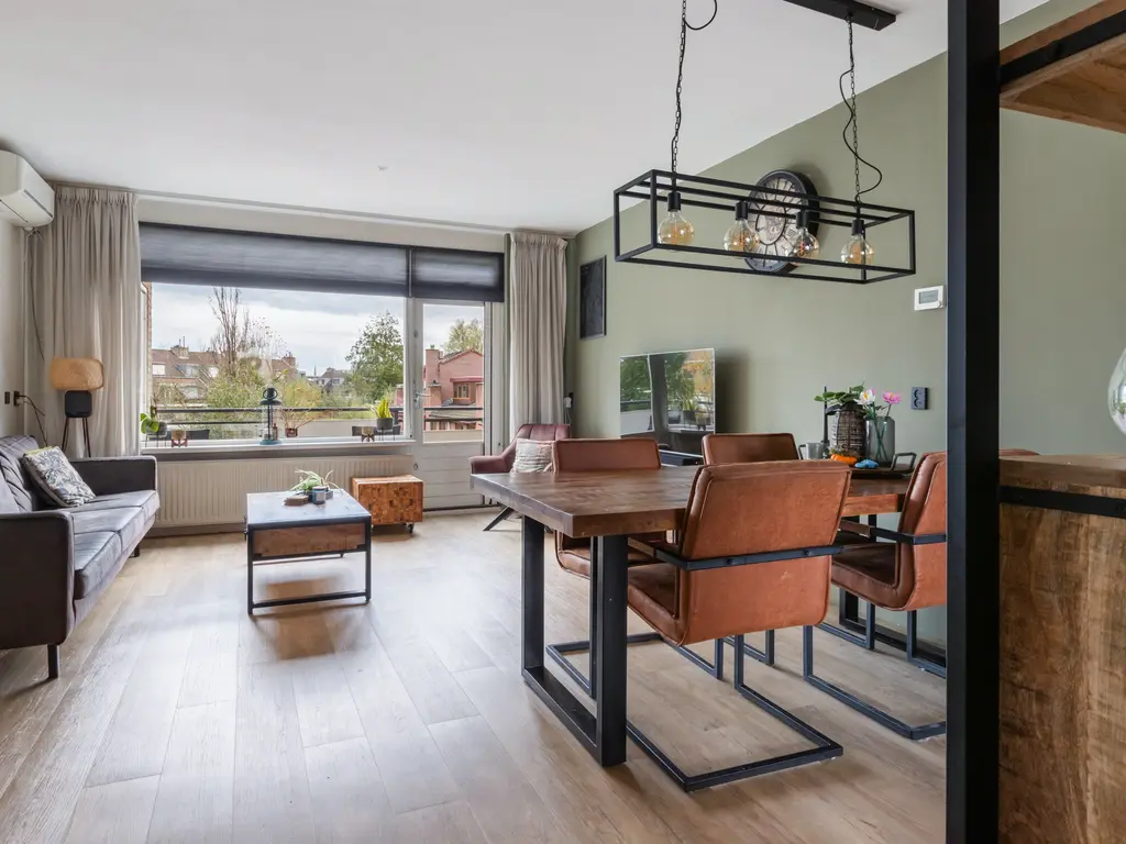 Anna van Hensbeeksingel 268, GOUDA