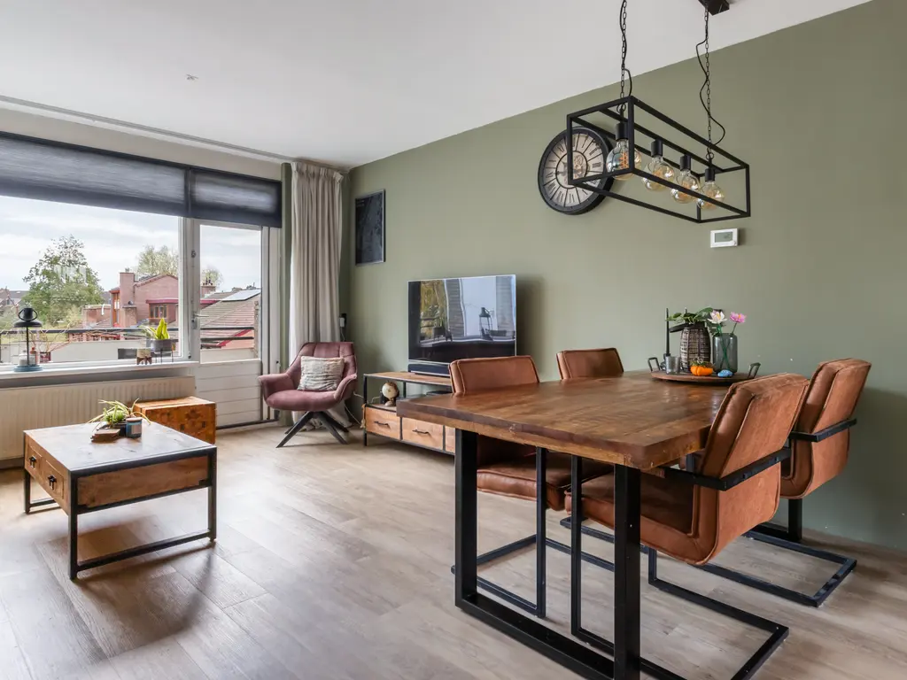 Anna van Hensbeeksingel 268, GOUDA