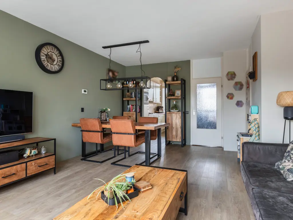 Anna van Hensbeeksingel 268, GOUDA