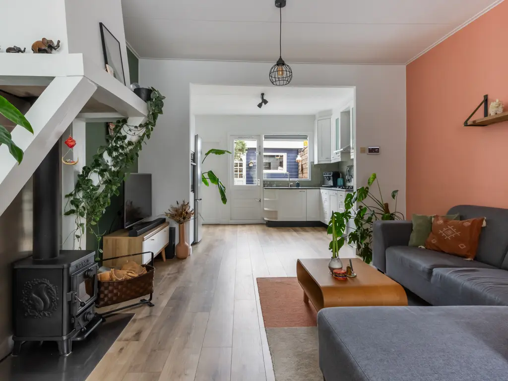 Jan van der Heijdenstraat 13, GOUDA