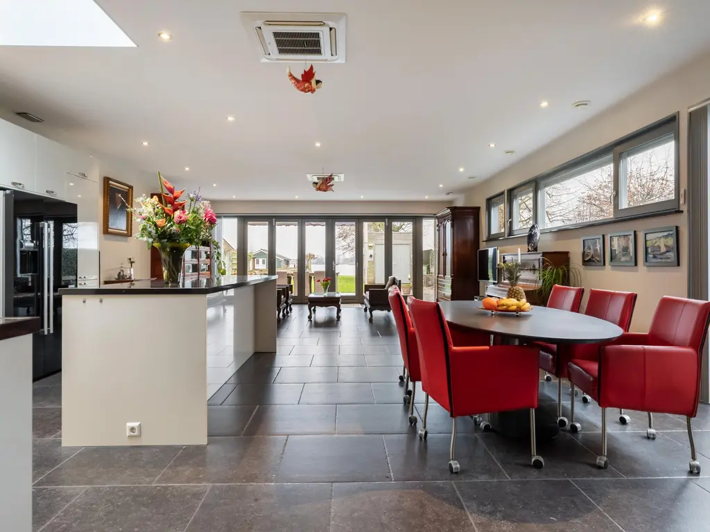 's-Gravenbroekseweg 20, REEUWIJK