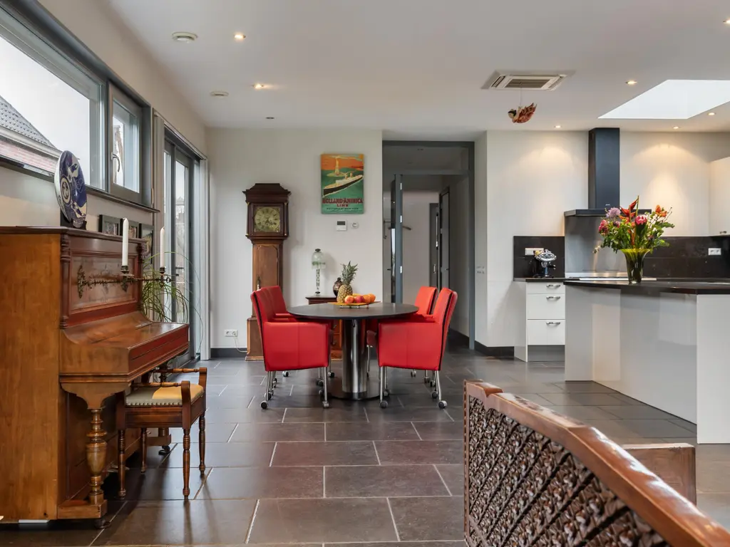 's-Gravenbroekseweg 20, REEUWIJK