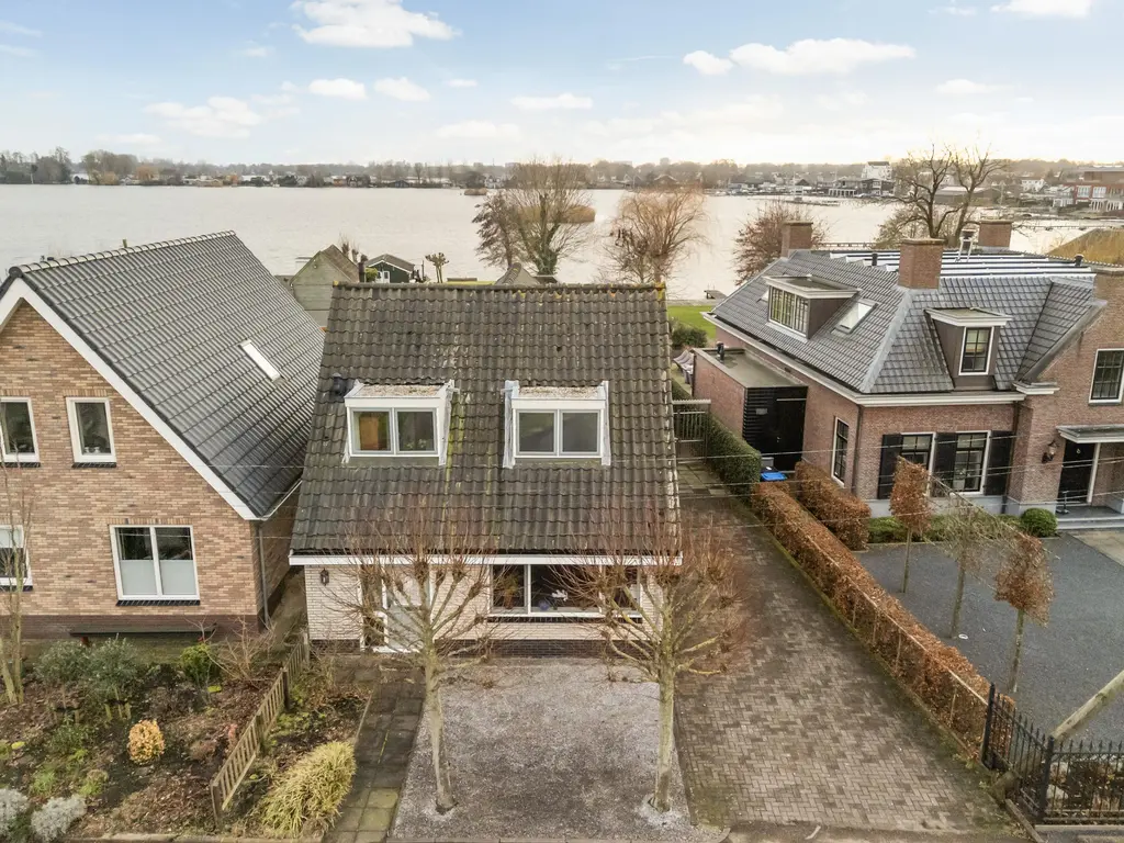 's-Gravenbroekseweg 20, REEUWIJK