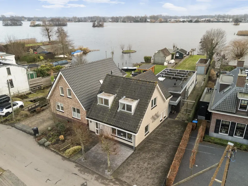 's-Gravenbroekseweg 20, REEUWIJK