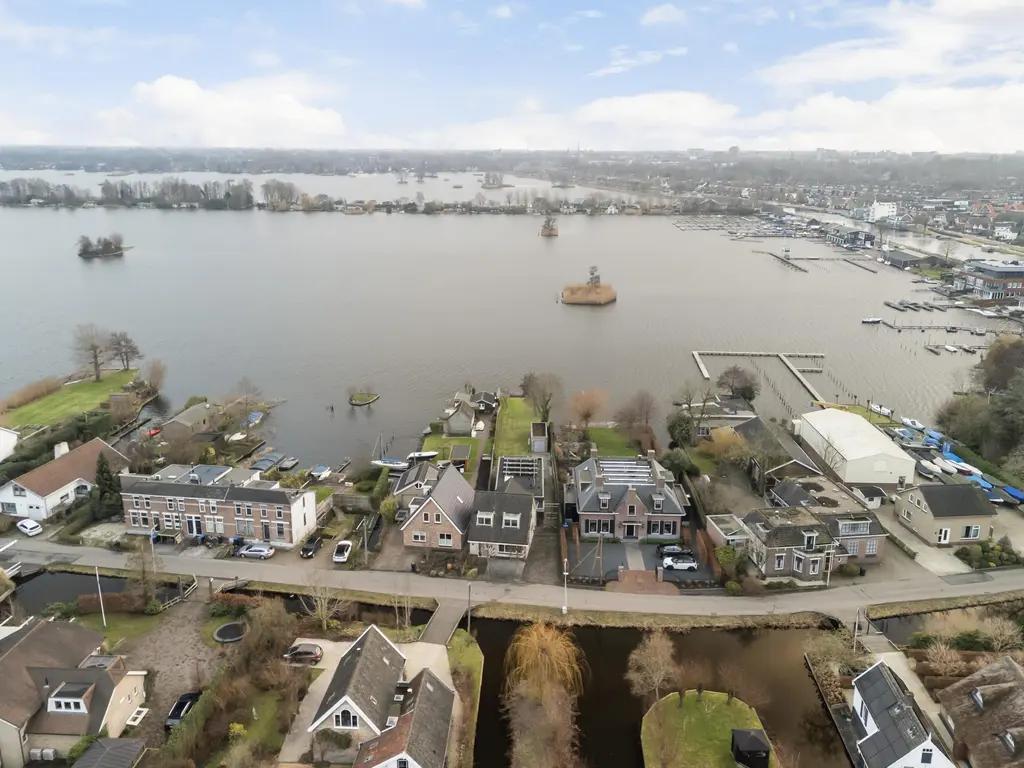 's-Gravenbroekseweg 20, REEUWIJK