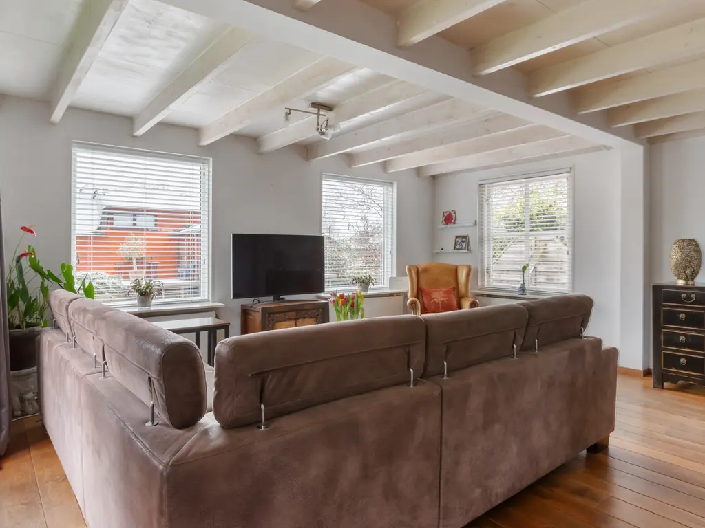 Oosteinde 11h 67, MOORDRECHT