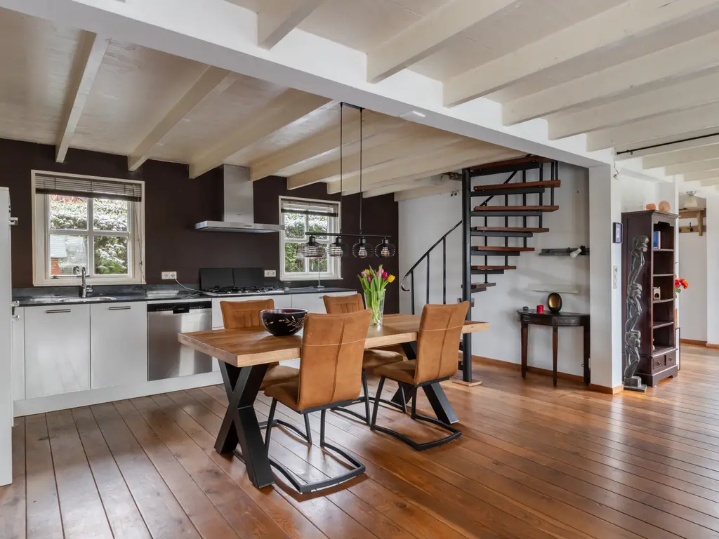 Oosteinde 11h 67, MOORDRECHT