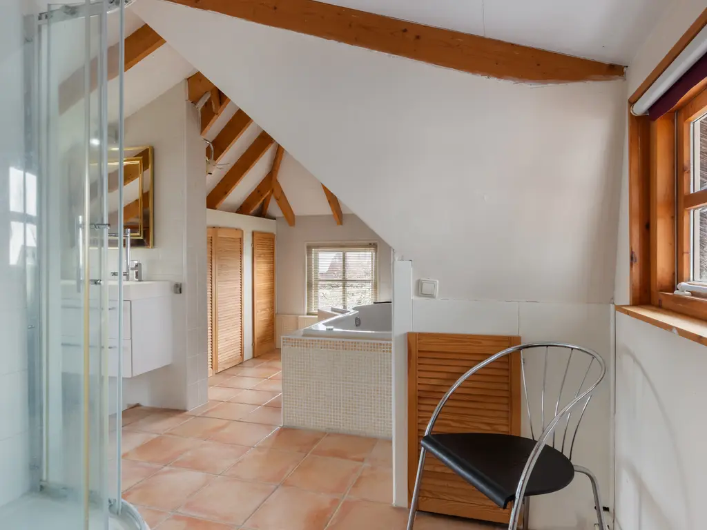 Oosteinde 11h 67, MOORDRECHT