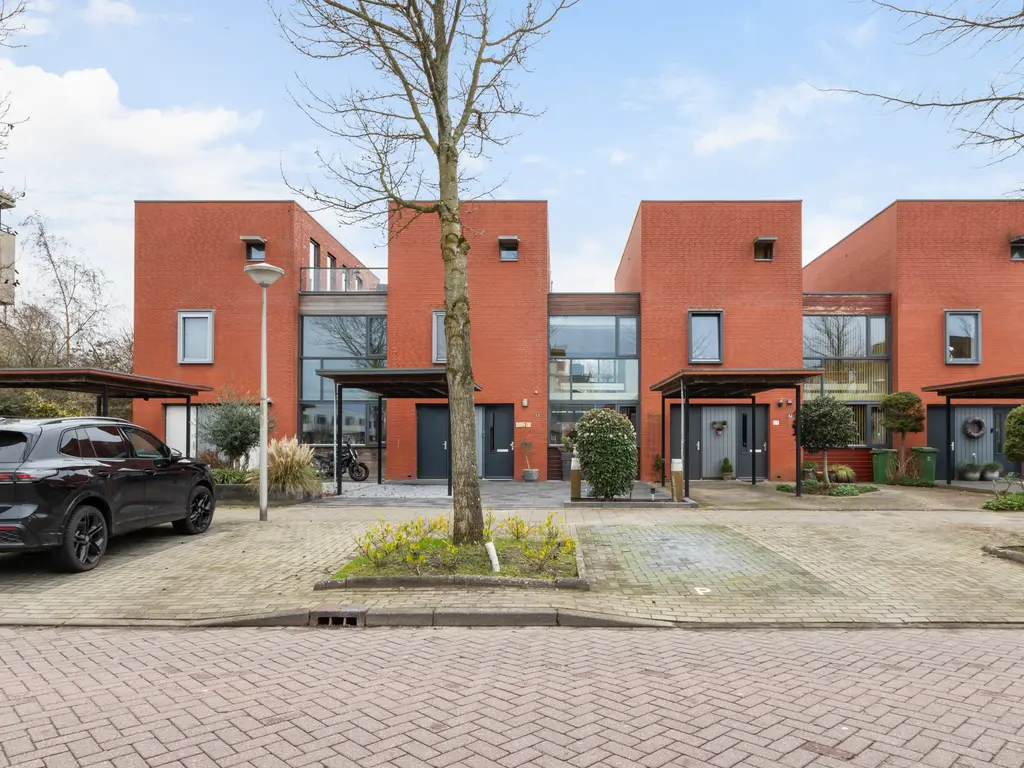 Burg Van Heugtenlaan 55, NIEUWERKERK AAN DEN IJSSEL