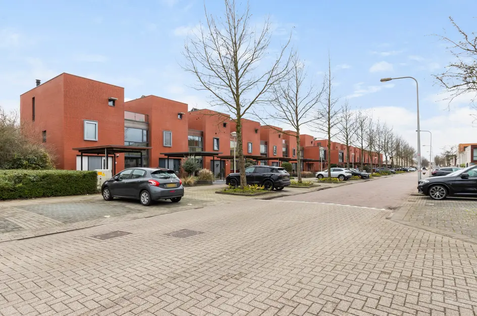 Burg Van Heugtenlaan 55