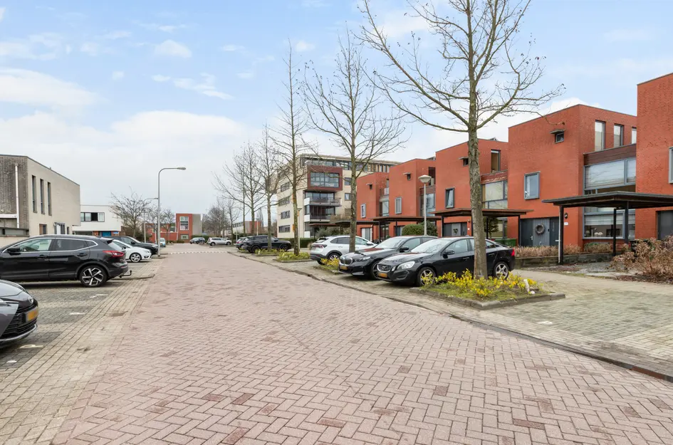 Burg Van Heugtenlaan 55