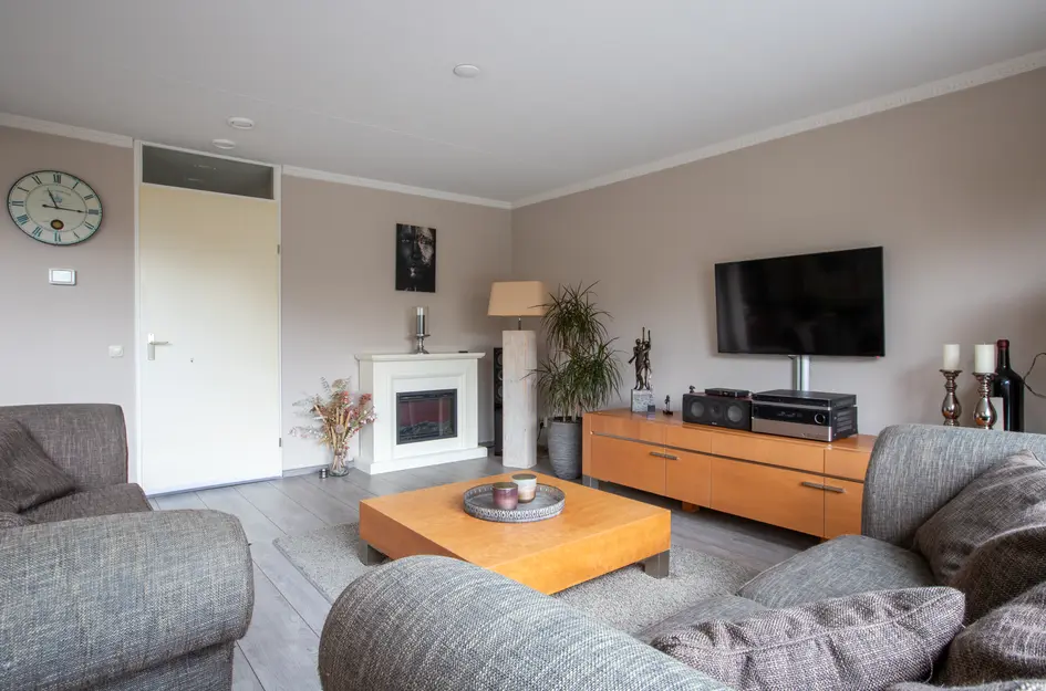 Burg Van Heugtenlaan 55