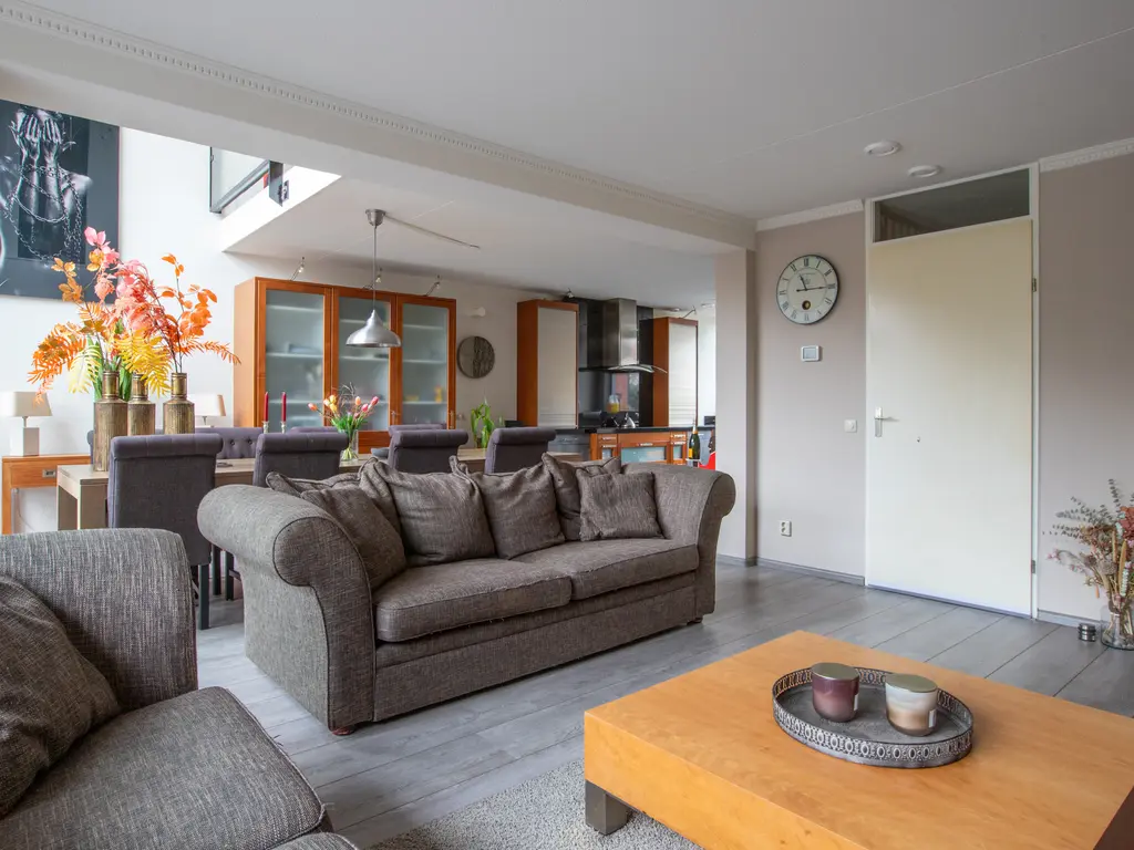 Burg Van Heugtenlaan 55, NIEUWERKERK AAN DEN IJSSEL