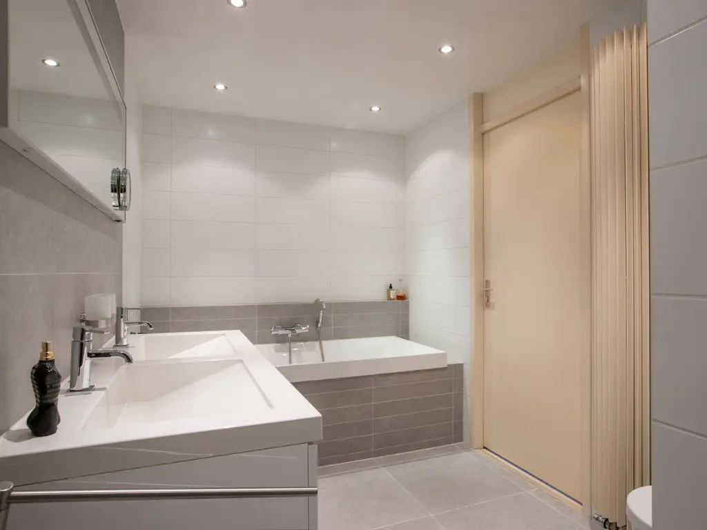 Burg Van Heugtenlaan 55, NIEUWERKERK AAN DEN IJSSEL