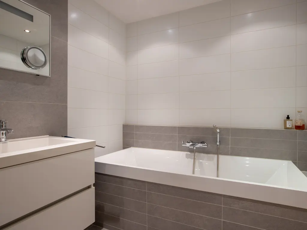 Burg Van Heugtenlaan 55, NIEUWERKERK AAN DEN IJSSEL