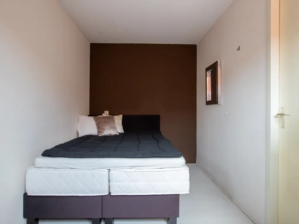 Burg Van Heugtenlaan 55, NIEUWERKERK AAN DEN IJSSEL