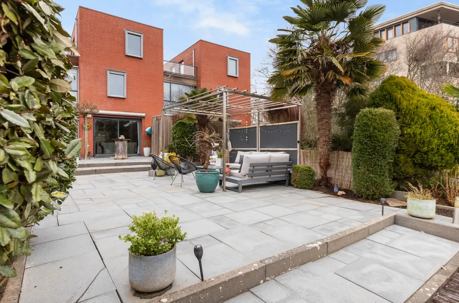 Burg Van Heugtenlaan 55