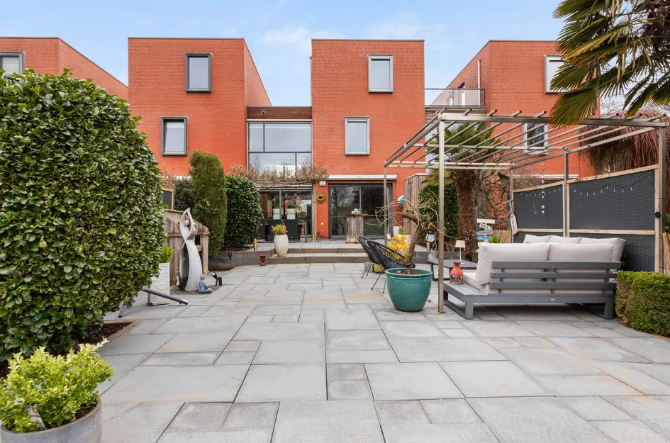 Burg Van Heugtenlaan 55