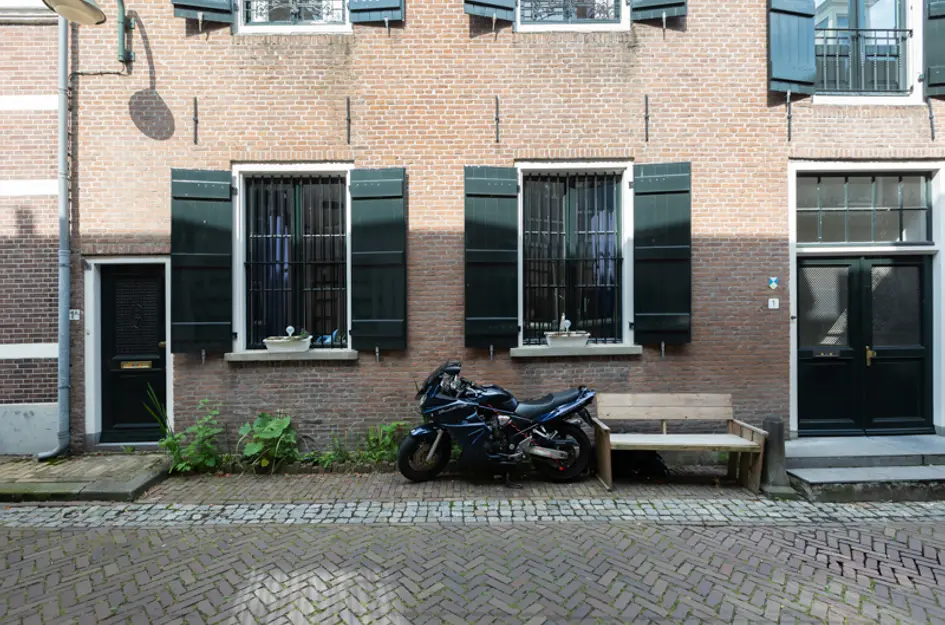 Minderbroederssteeg 1