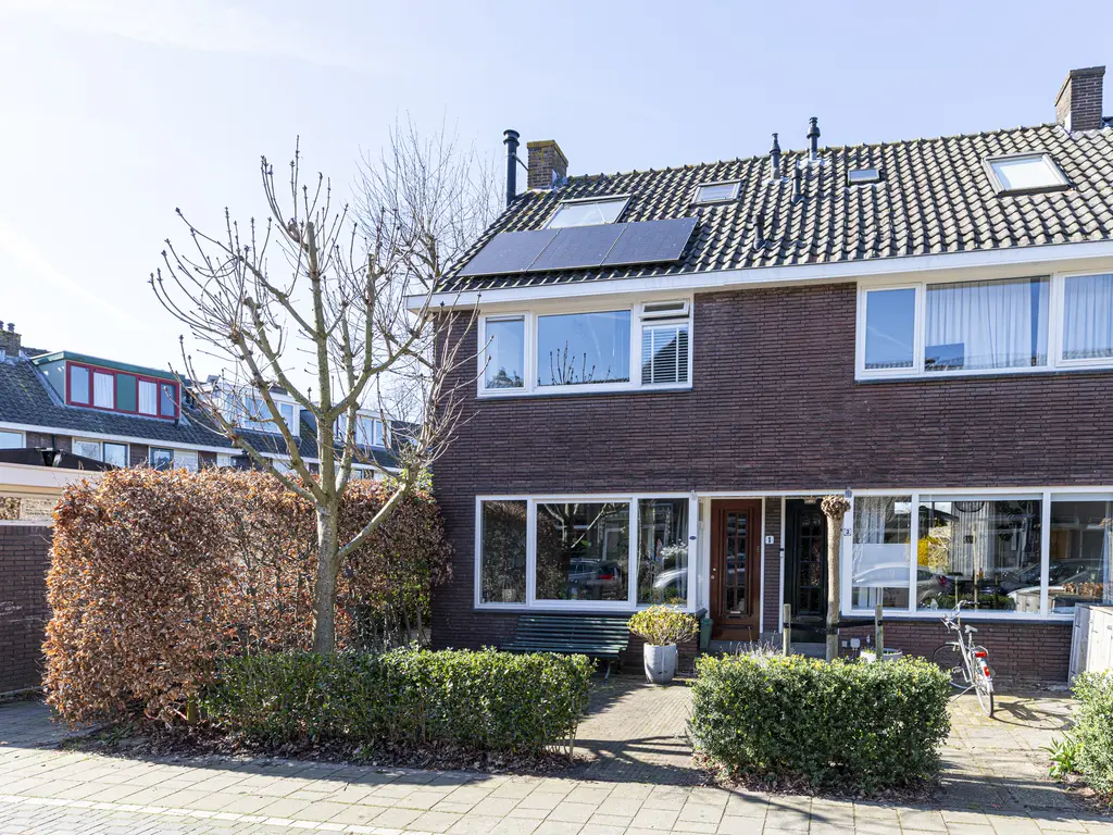 Gravin Jacobastraat 1, GOUDA