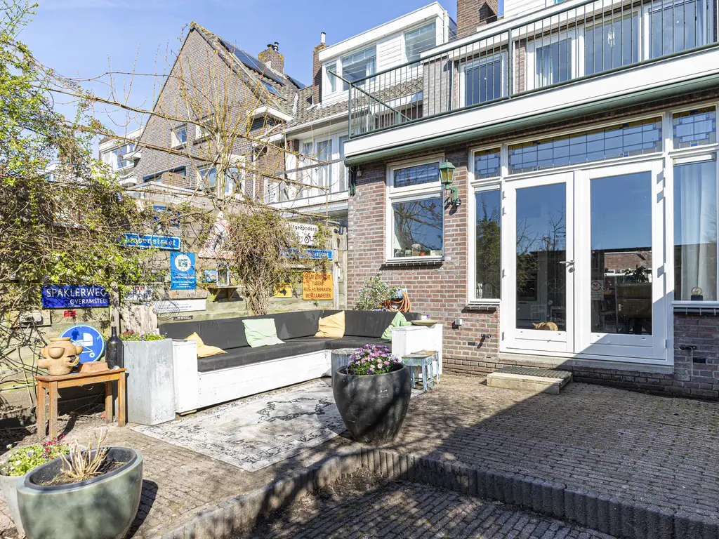 Gravin Jacobastraat 1, GOUDA