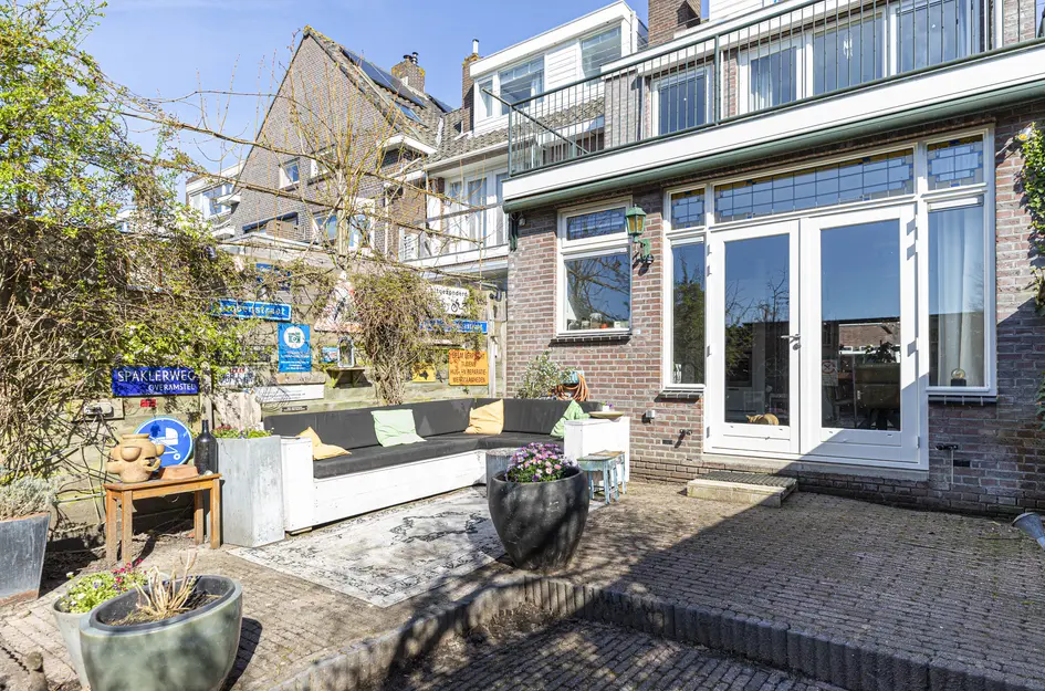 Gravin Jacobastraat 1