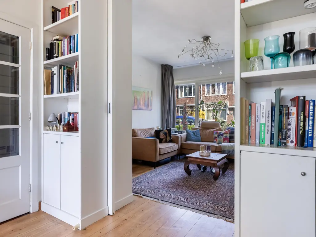 Gravin Jacobastraat 1, GOUDA