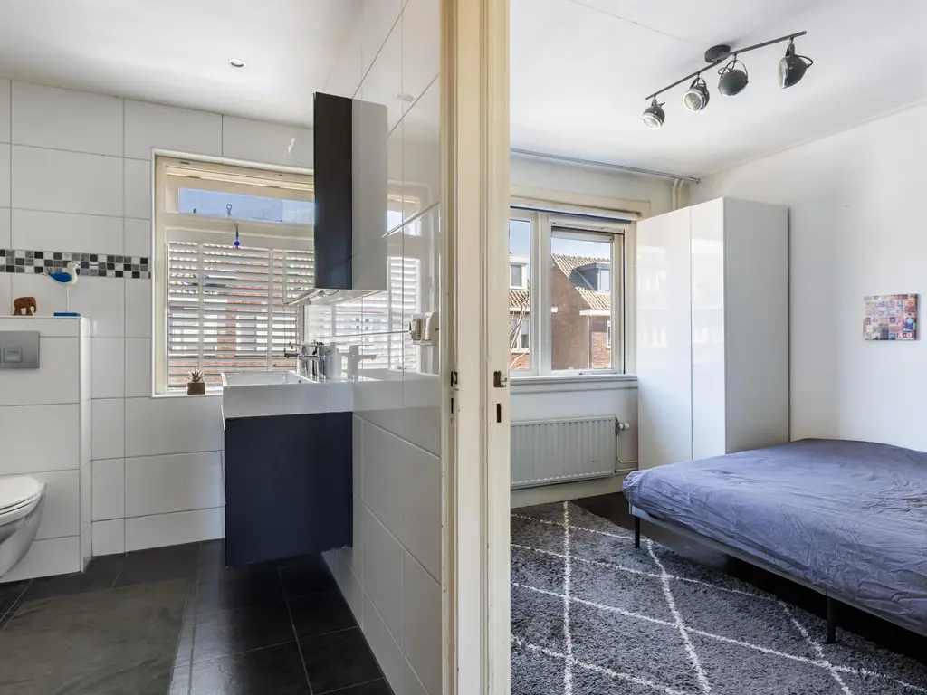 Gravin Jacobastraat 1, GOUDA