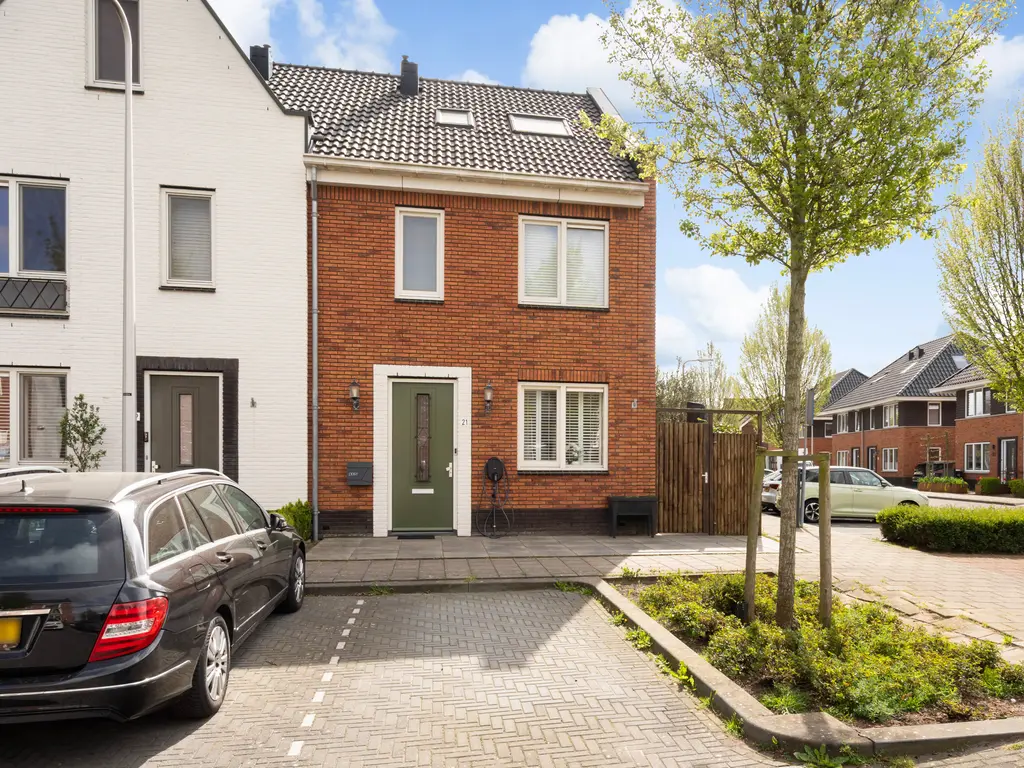 Vlielandstraat 21, GOUDA