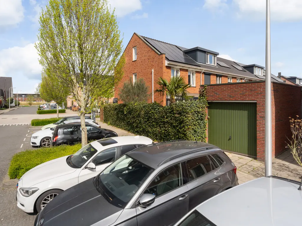 Vlielandstraat 21, GOUDA